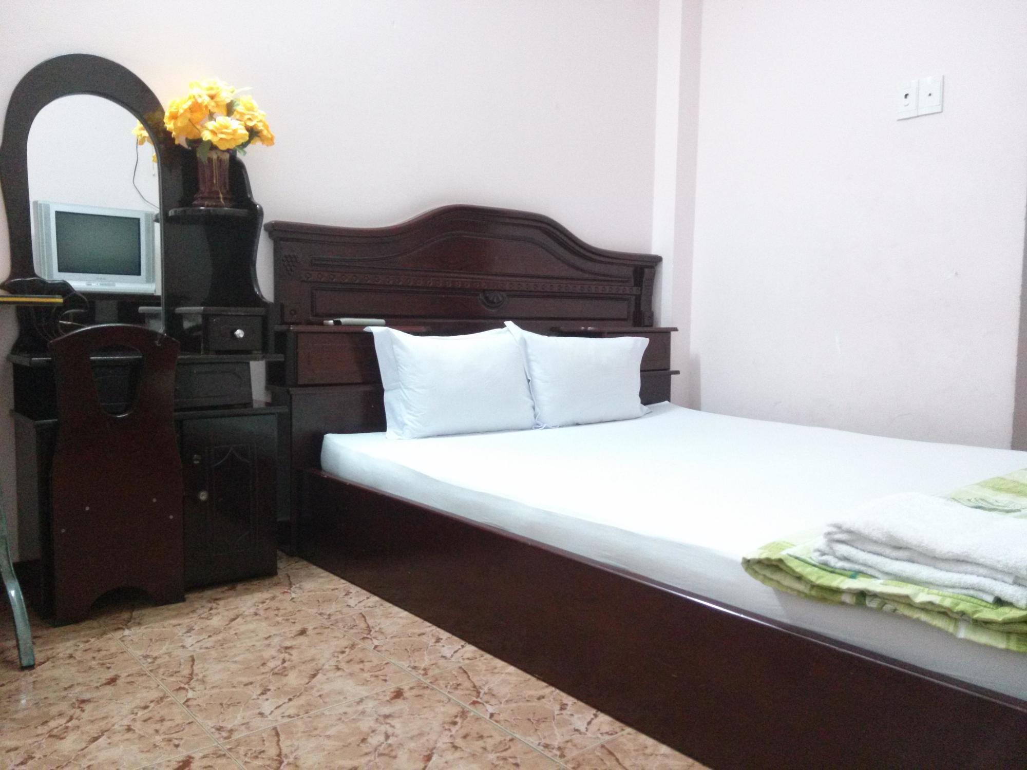 Ngoc Han Hotel Ho Chi Minh City Exterior photo